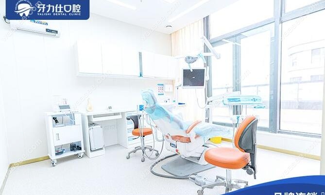 深圳公明牙力仕口腔诊疗室