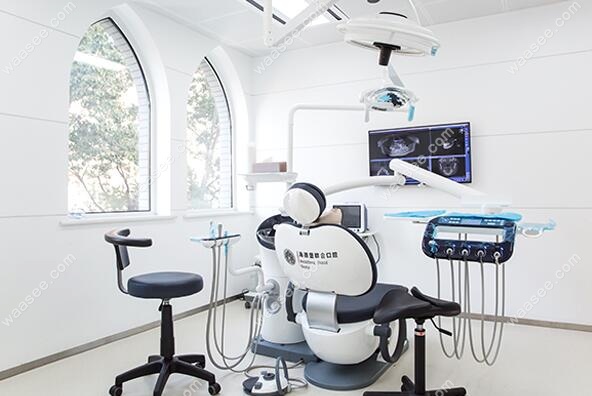 天津海德堡联合口腔医院种植牙科室