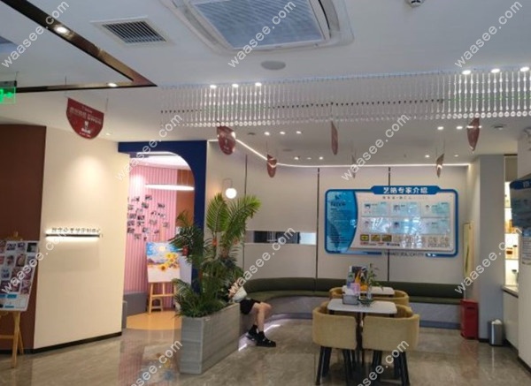 休息区.jpg