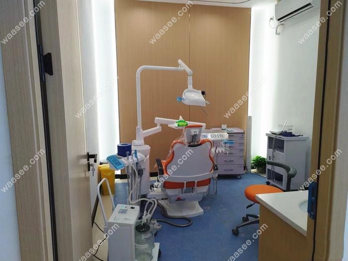 楚星口腔就诊室图片