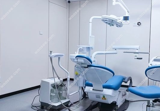 衡阳德贝口腔诊室