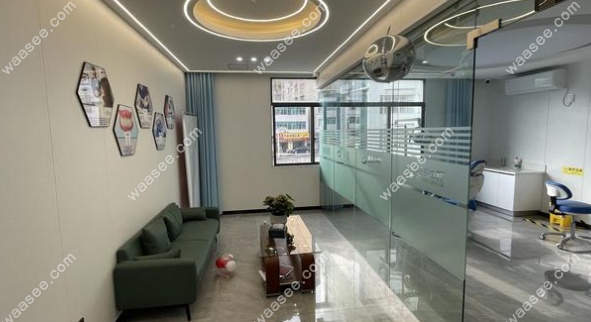 巴东恩东口腔诊所环境图 巴东恩东口腔诊所环境图