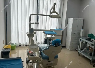 领雅口腔就诊室