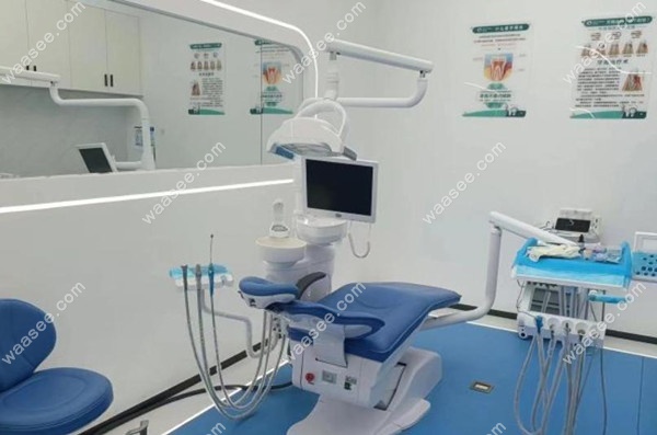 20250110861764.jpg 诊疗室.jpg