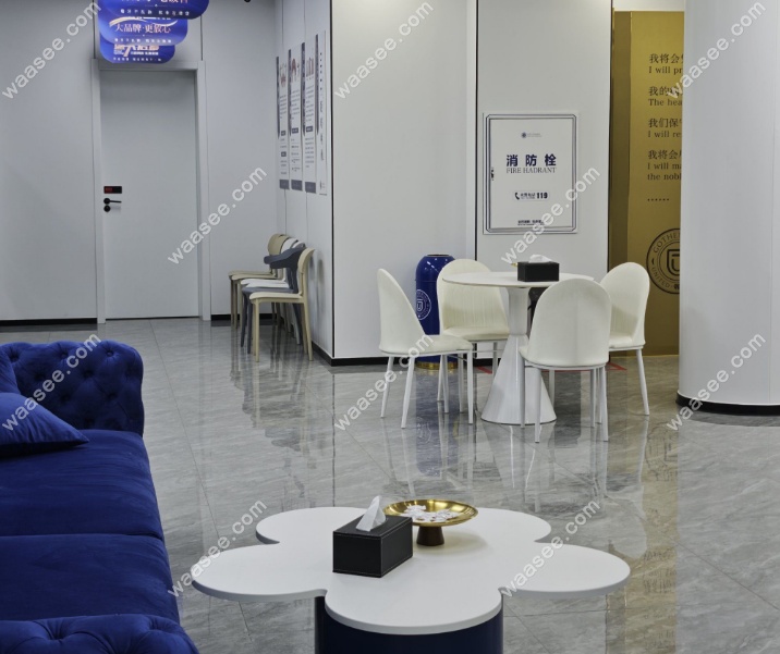 镇江古德堡联合口腔京口店候诊厅